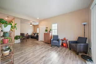 1898 W Pointe Meadow Loop, Lehi, UT 84048 - Photo 7