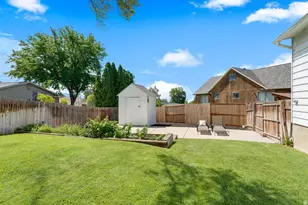 4250 W Sumac Ct, Cedar Hills, UT 84062 - Photo 39