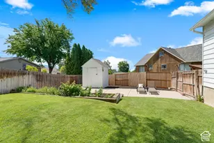 4250 W Sumac Ct, Cedar Hills, UT 84062 - Photo 9