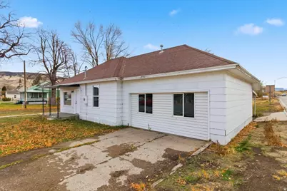 12 E 200 S, Salina, UT 84654 - Photo 3