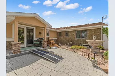2388 W 10950 S, South Jordan, UT 84095 - Photo 31