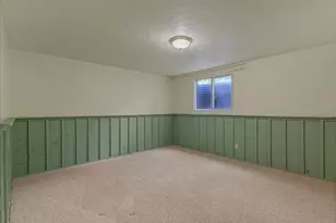 2388 W 10950 S, South Jordan, UT 84095 - Photo 29