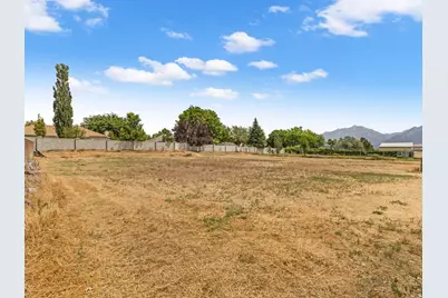 2388 W 10950 S, South Jordan, UT 84095 - Photo 39