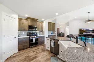 533 W Moonlight Dr, Erda, UT 84074 - Photo 35