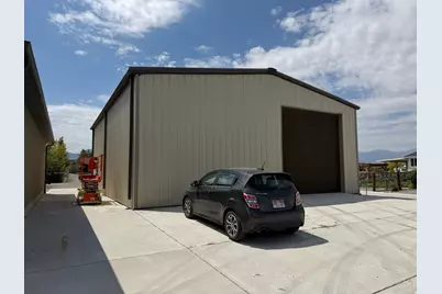 533 W Moonlight Dr, Erda, UT 84074 - Photo 3
