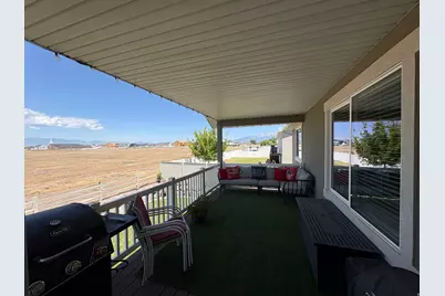 504 S Lake Vw, Vineyard, UT 84059 - Photo 11