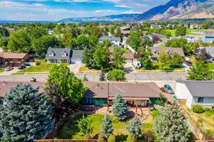 2532 E Cliff Swallow Dr, Sandy, UT 84093 - Photo 33