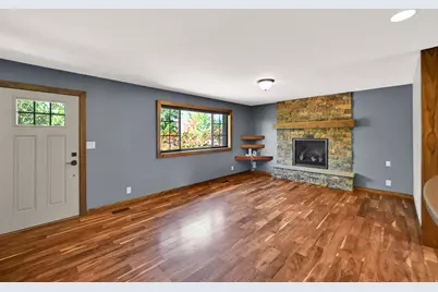 2532 E Cliff Swallow Dr, Sandy, UT 84093 - Photo 3