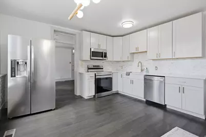 595 E 900 N, Lehi, UT 84043 - Photo 3