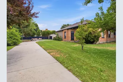 595 E 900 N, Lehi, UT 84043 - Photo 15