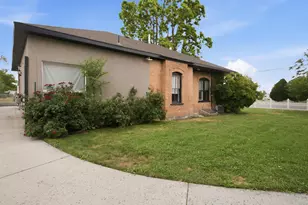 595 E 900 N, Lehi, UT 84043 - Photo 13