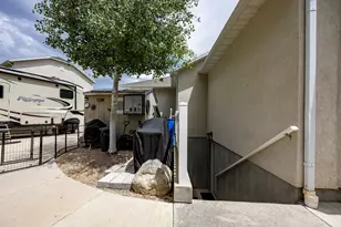 13028 S Hawk Talon Rd W, Herriman, UT 84096 - Photo 33