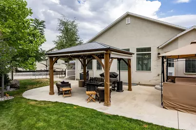 13028 S Hawk Talon Rd W, Herriman, UT 84096 - Photo 37