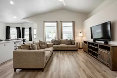 13028 S Hawk Talon Rd W, Herriman, UT 84096 - Photo 3