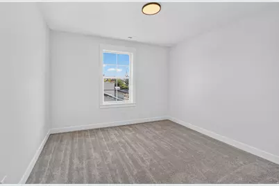 11742 S 2260 W, Riverton, UT 84065 - Photo 31