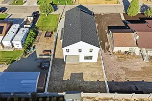 11742 S 2260 W, Riverton, UT 84065 - Photo 59