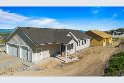 108 N 900 E, Hyde Park, UT 84318 - Photo 3