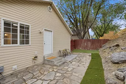 1424 N Spring Mountain Dr, Springville, UT 84663 - Photo 23