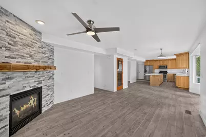 1332 N 2350 E, Layton, UT 84040 - Photo 9