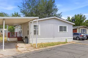 29 W Grover St, Layton, UT 84041 - Photo 3