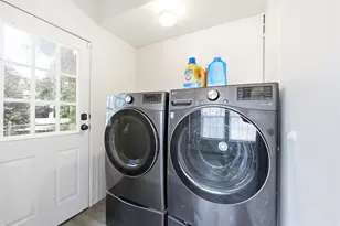 29 W Grover St, Layton, UT 84041 - Photo 21