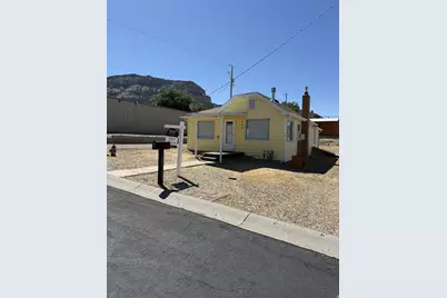 369 W 400 N, East Carbon, UT 84520 - Photo 1