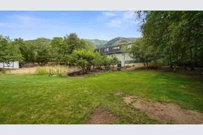 90 E Broadhollow Dr, Woodland Hills, UT 84653 - Photo 41