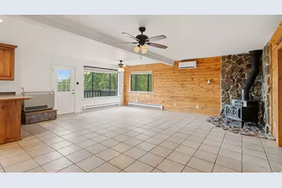 90 E Broadhollow Dr, Woodland Hills, UT 84653 - Photo 15