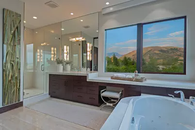 350 E Capitol Oaks Ln N, Salt Lake City, UT 84103 - Photo 47