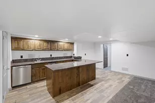 5273 Winchester Ln, Ogden, UT 84403 - Photo 47
