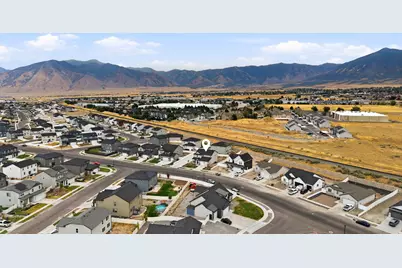1254 N Berra Blvd W #131, Tooele, UT 84074 - Photo 7