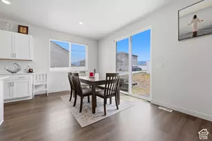 1254 N Berra Blvd W, Tooele, UT 84074 - Photo 21