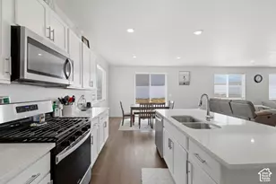 1254 N Berra Blvd W, Tooele, UT 84074 - Photo 19