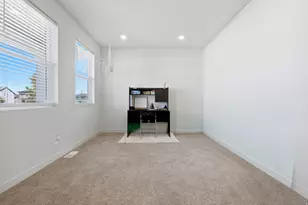 1254 N Berra Blvd W, Tooele, UT 84074 - Photo 35