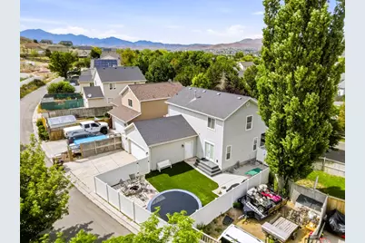 3982 N Parkers Pl, Eagle Mountain, UT 84005 - Photo 27
