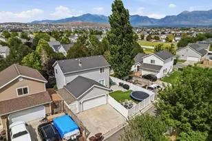 3982 N Parkers Pl, Eagle Mountain, UT 84005 - Photo 31