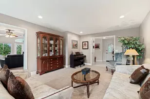9801 S Amberwood Circle, South Jordan, UT 84095 - Photo 5