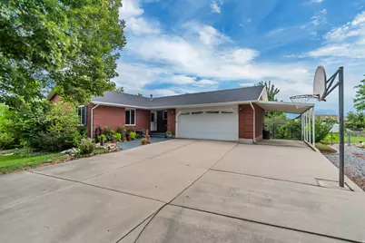 9801 S Amberwood Cir, South Jordan, UT 84095 - Photo 1