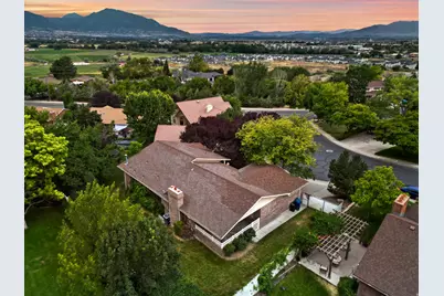 889 S Fox Hill Dr, Spanish Fork, UT 84660 - Photo 41