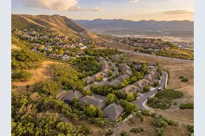 1370 E Meadow Valley Dr, Draper, UT 84020 - Photo 33