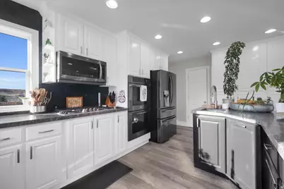 14656 S Rose Creek Ln W, Herriman, UT 84096 - Photo 25