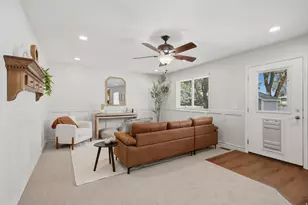 38 W Clay Park Dr, Murray, UT 84107 - Photo 13