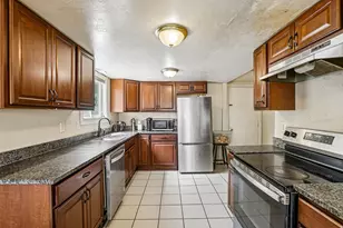 2919 W 2730 S, West Valley, UT 84119 - Photo 11