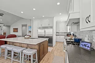 73 N Sherwood Dr, Providence, UT 84332 - Photo 11