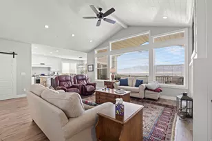 73 N Sherwood Dr, Providence, UT 84332 - Photo 9