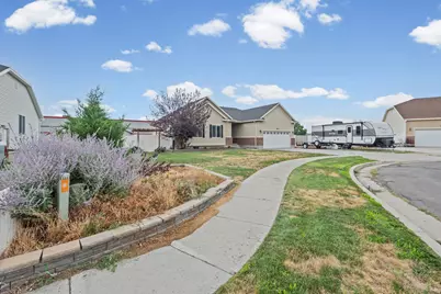 13379 S Albert Ct W, Herriman, UT 84096 - Photo 3