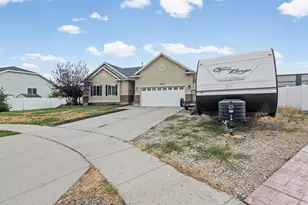 13379 S Albert Ct W, Herriman, UT 84096 - Photo 3