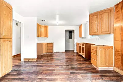 160 E 100 N, Pleasant Grove, UT 84062 - Photo 23
