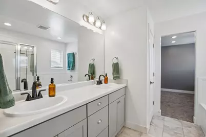 13142 S Bilston Ln W, Herriman, UT 84096 - Photo 17