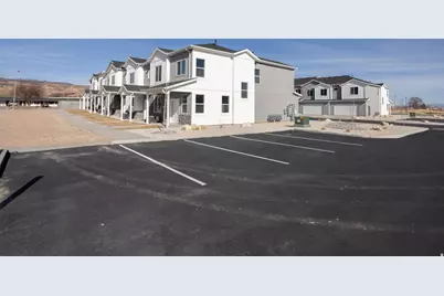 1198 S Village Ln #B1-B6, Richfield, UT 84701 - Photo 3